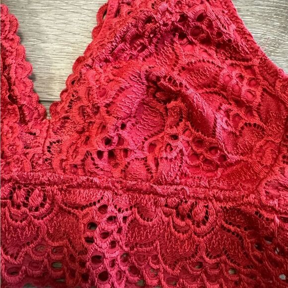 Aerie Red Lace Bralette Size Small - Picture 2 of 5